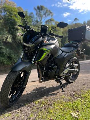YAMAHA FZ25 FAZER ABS YAMAHA FZ25 FAZER ABS
